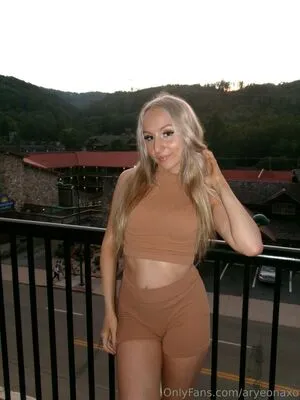 Aryeonaxo OnlyFans Leaked Free Thumbnail Picture - #RdIFLD3F3x