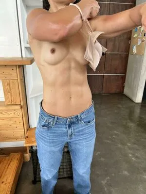 Aryfitqueen OnlyFans Leaked Free Thumbnail Picture - #37Ues5kEgo