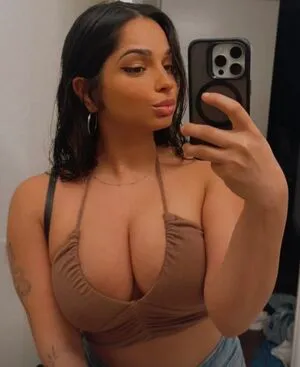 Arylooloo OnlyFans Leaked Free Thumbnail Picture - #29PecS0akI