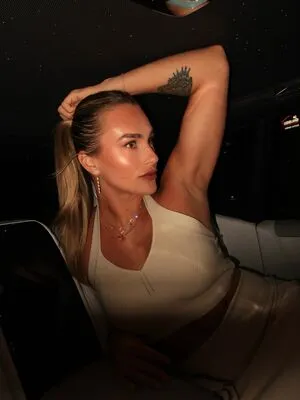 Aryna Sabalenka OnlyFans Leaked Free Thumbnail Picture - #RVITZRoKOm