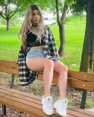Aryssa614 OnlyFans Leaked Free Thumbnail Picture - #1ADC2QDZyS