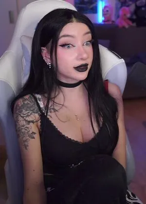 Aryssa614 OnlyFans Leaked Free Thumbnail Picture - #EkrL4ppSk8