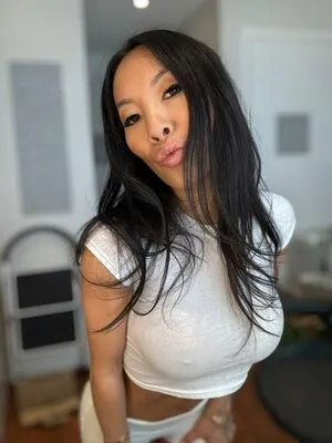 Asa Akira OnlyFans Leaked Free Thumbnail Picture - #X8rJElAKEs