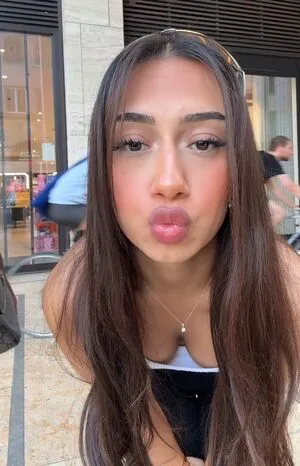 Asaliraniii OnlyFans Leaked Free Thumbnail Picture - #EWP0xh0liN