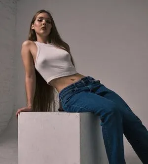 Ash Absinthe OnlyFans Leaked Free Thumbnail Picture - #IDcnR8irad