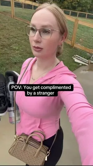 Ash E E OnlyFans Leaked Free Thumbnail Picture - #cxJ4cFt74A