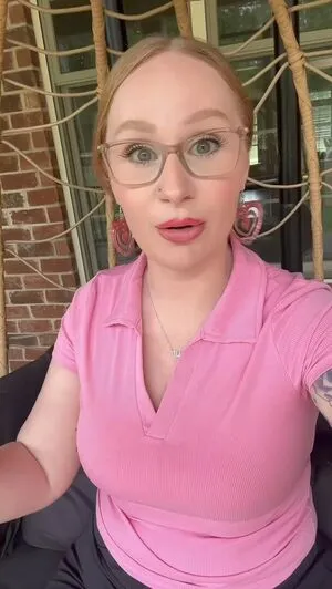 Ash E E OnlyFans Leaked Free Thumbnail Picture - #mK47VW32cB