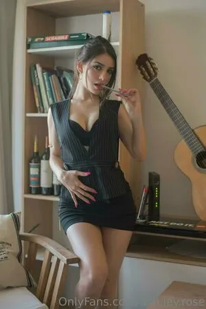 Ash Ley Rose OnlyFans Leaked Free Thumbnail Picture - #TrLcmVTvLQ