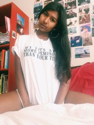 Ash Sarkar OnlyFans Leaked Free Thumbnail Picture - #H5qXwCPuxy
