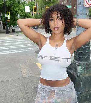 Ashabivinss OnlyFans Leaked Free Thumbnail Picture - #6j3K05zCEg