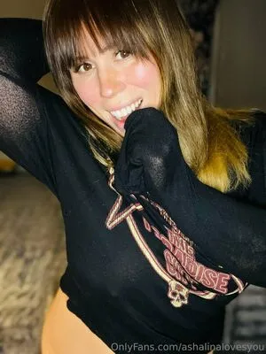 Ashalinalovesyou OnlyFans Leaked Free Thumbnail Picture - #WxJo3Ssz6G