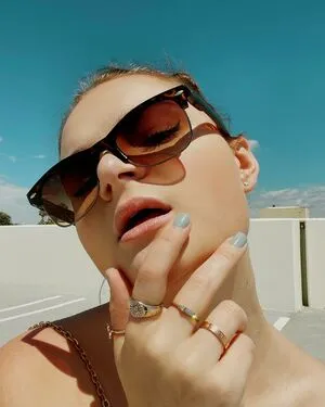 Ashby Florence OnlyFans Leaked Free Thumbnail Picture - #2xuO05BA9f