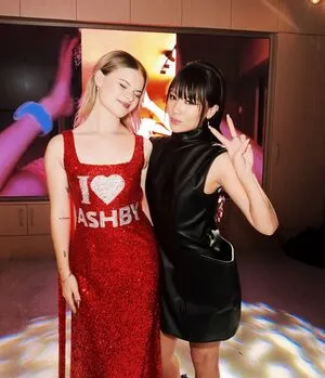 Ashby Florence OnlyFans Leaked Free Thumbnail Picture - #YRcE2rtJDG