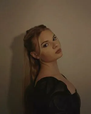 Ashby Florence OnlyFans Leaked Free Thumbnail Picture - #itRe9pwOa0