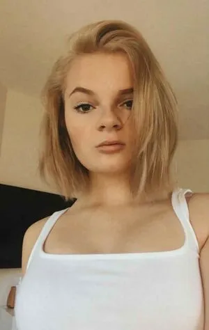 Ashby Florence OnlyFans Leaked Free Thumbnail Picture - #wQDuarVdrp