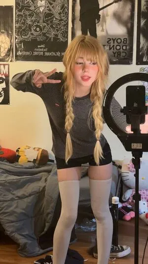 Ashisbees OnlyFans Leaked Free Thumbnail Picture - #W7yRAEQqfJ