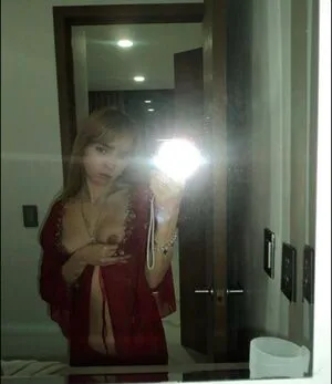 Ashlee Comm OnlyFans Leaked Free Thumbnail Picture - #lcNoNPAhar