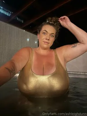 ashleighdunn OnlyFans Leaked Free Thumbnail Picture - #1fJNQvWh18