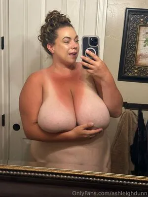 ashleighdunn OnlyFans Leaked Free Thumbnail Picture - #4HKozlJblV