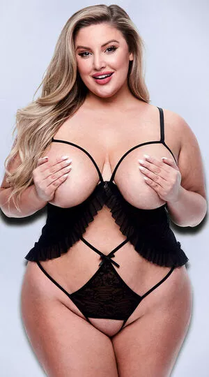 Ashley Alexiss OnlyFans Leaked Free Thumbnail Picture - #0XG6SkmGN0