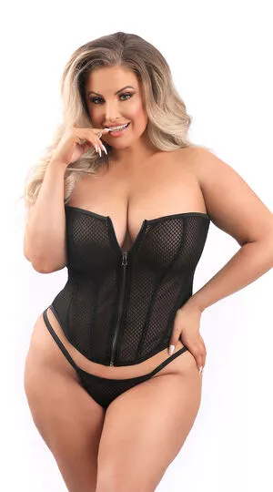 Ashley Alexiss OnlyFans Leaked Free Thumbnail Picture - #CyOfZrcHM3