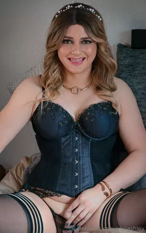 Ashley Barron OnlyFans Leaked Free Thumbnail Picture - #HGE98TGZmf