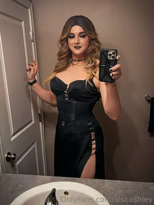 Ashley Barron OnlyFans Leaked Free Thumbnail Picture - #MiKhOeMmiy