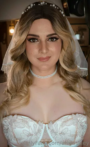 Ashley Barron OnlyFans Leaked Free Thumbnail Picture - #WsbTIwCtzY