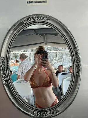 Ashley Bell OnlyFans Leaked Free Thumbnail Picture - #MWFbl1ywzd