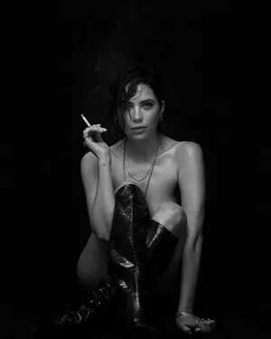 Ashley Benson OnlyFans Leaked Free Thumbnail Picture - #MCHDHp9k3q