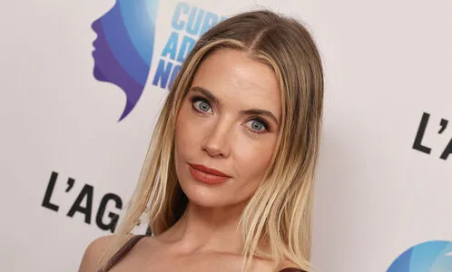 Ashley Benson OnlyFans Leaked Free Thumbnail Picture - #QqRzKjndF1