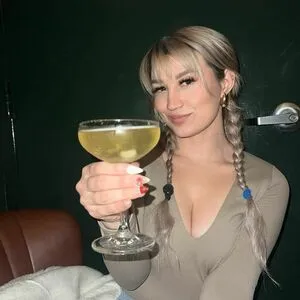 Ashley Boedeker OnlyFans Leaked Free Thumbnail Picture - #R4xK5smeul