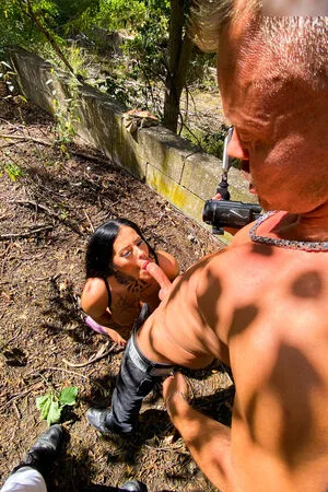 Ashley Cumstar OnlyFans Leaked Free Thumbnail Picture - #phsffPehrg