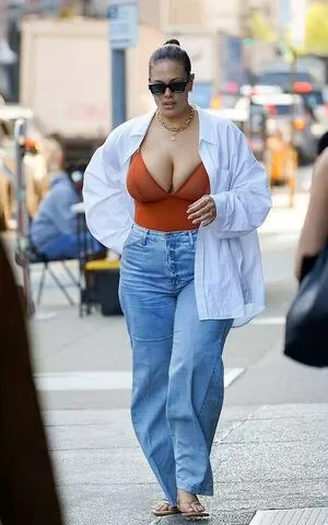 Ashley Graham OnlyFans Leaked Free Thumbnail Picture - #2zfPdMCxUo