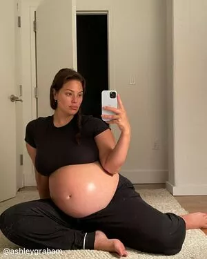 Ashley Graham OnlyFans Leaked Free Thumbnail Picture - #4geXgeFwPn