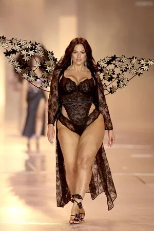 Ashley Graham OnlyFans Leaked Free Thumbnail Picture - #71gmLdIOg3