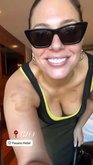 Ashley Graham OnlyFans Leaked Free Thumbnail Picture - #AaHscHqMME