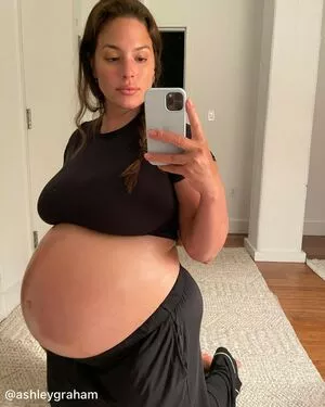 Ashley Graham OnlyFans Leaked Free Thumbnail Picture - #TYm1lF8A1l