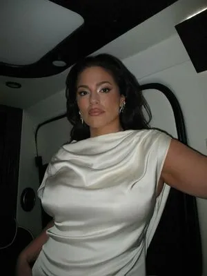 Ashley Graham OnlyFans Leaked Free Thumbnail Picture - #XYeGkm8OaC