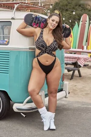 Ashley Graham OnlyFans Leaked Free Thumbnail Picture - #eAoF1BZFsq