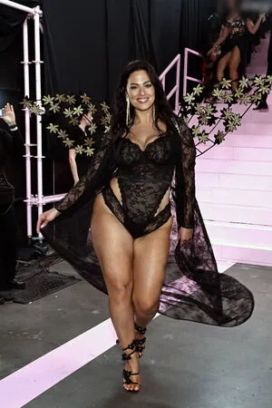 Ashley Graham OnlyFans Leaked Free Thumbnail Picture - #gQufmpNyoU