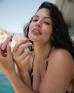 Ashley Graham OnlyFans Leaked Free Thumbnail Picture - #jNeUFpq8Up