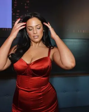 Ashley Graham OnlyFans Leaked Free Thumbnail Picture - #lxCCuDRWj4