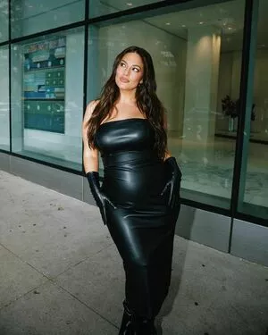 Ashley Graham OnlyFans Leaked Free Thumbnail Picture - #mzxvDafXQ7