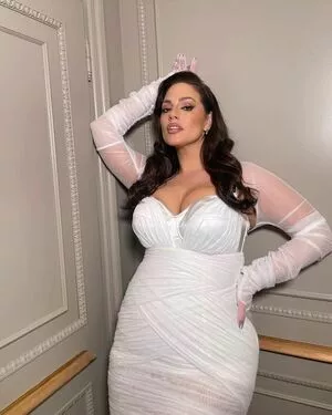 Ashley Graham OnlyFans Leaked Free Thumbnail Picture - #tItendqFfl