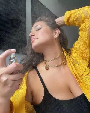 Ashley Graham OnlyFans Leaked Free Thumbnail Picture - #zaVhJcpjA0