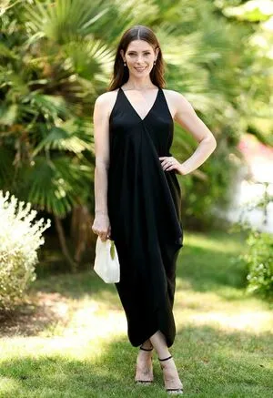 Ashley Greene OnlyFans Leaked Free Thumbnail Picture - #PTsRFC1nYA