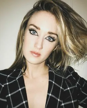 Ashley Johnson OnlyFans Leaked Free Thumbnail Picture - #h8j9zl3qXp