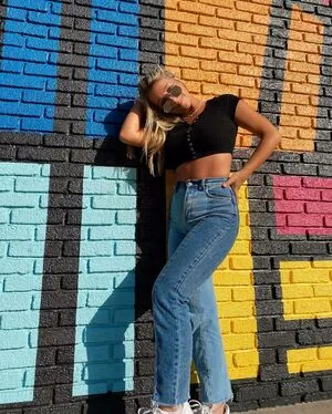 Ashley Ladner OnlyFans Leaked Free Thumbnail Picture - #9xIft4Gtgf