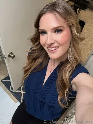 Ashley Lane OnlyFans Leaked Free Thumbnail Picture - #3do43aW5bu